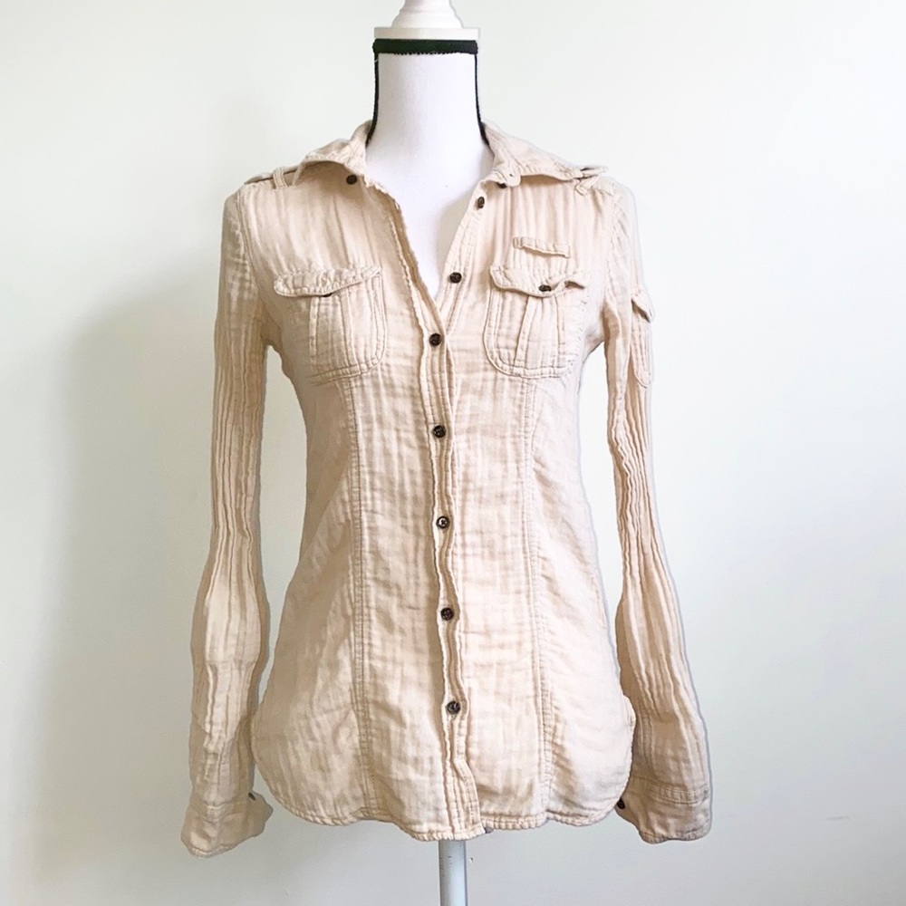 GAP shirt